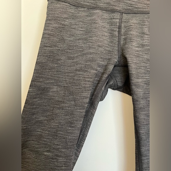 Lululemon 28” Nulux high rise grey leggings - Picture 3 of 4